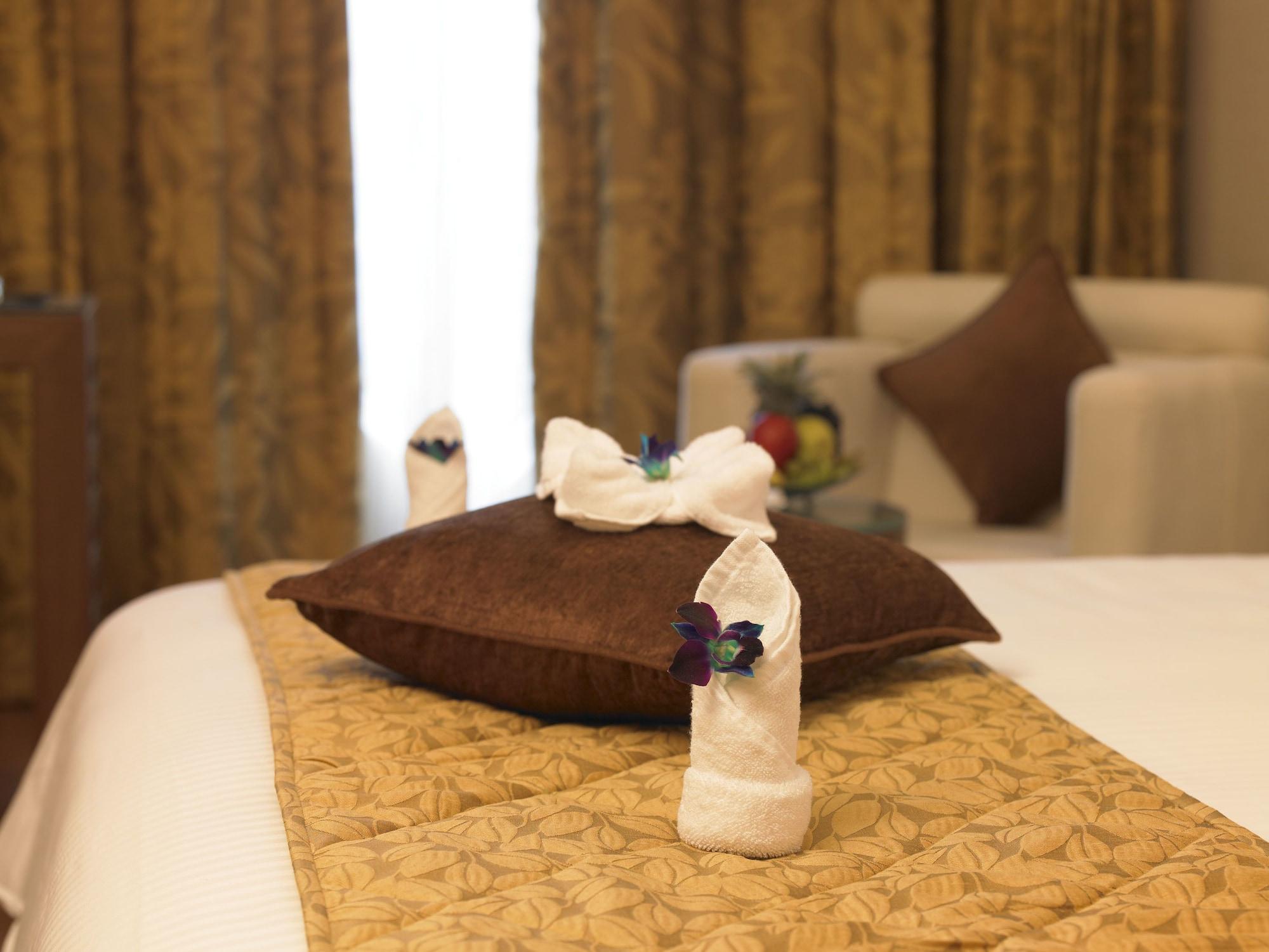 Blu Petal - A Business Hotel Bangalore Extérieur photo