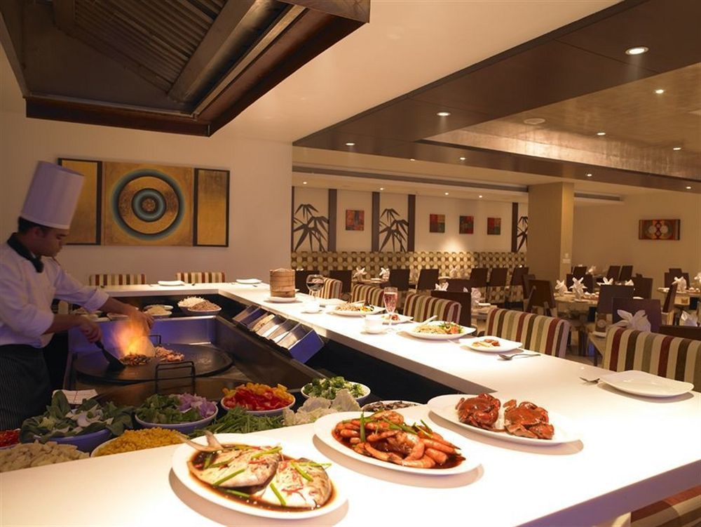 Blu Petal - A Business Hotel Bangalore Extérieur photo