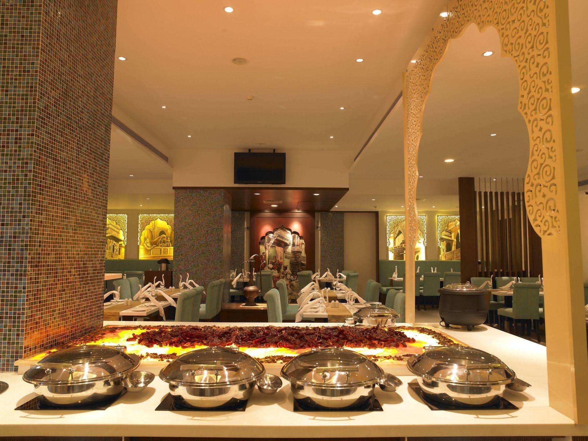 Blu Petal - A Business Hotel Bangalore Extérieur photo