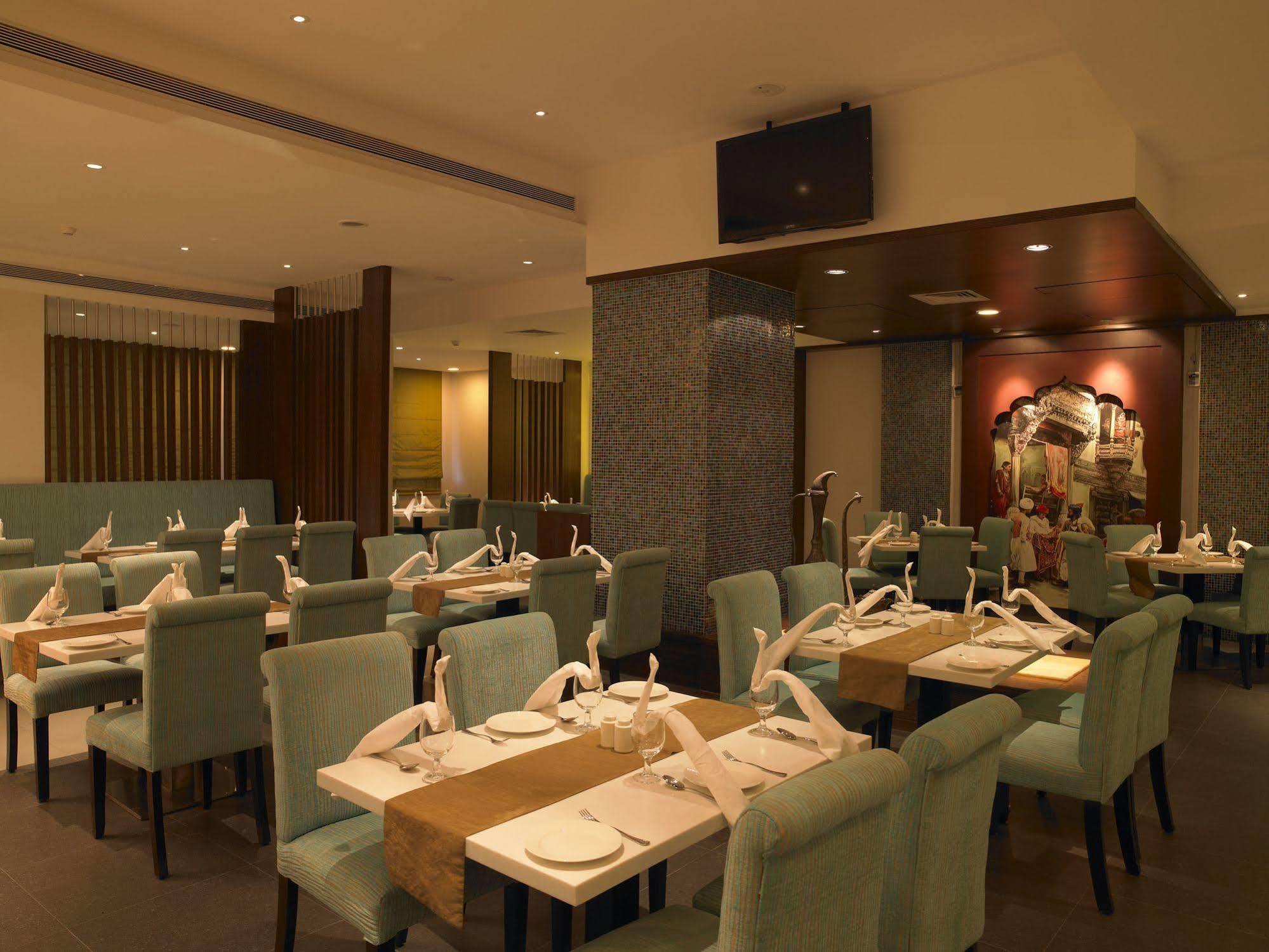 Blu Petal - A Business Hotel Bangalore Extérieur photo